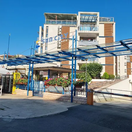 With Balcony 300m From Appartement Slantchev Briag