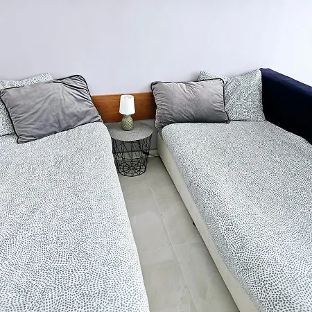 Appartement With Balcony 300m From